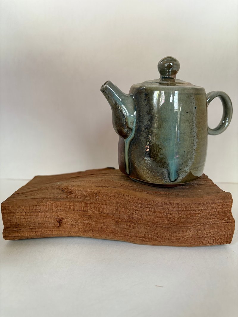 柴燒自然落灰釉金銀彩茶壺 - 茶壺/茶杯/茶具 - 陶 卡其色