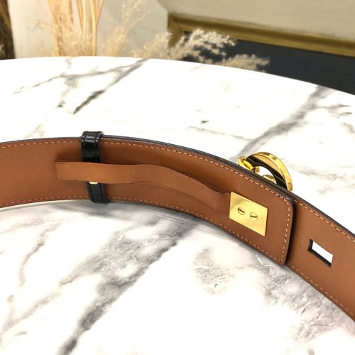 CELINE セリーヌ レザーベルト　ゴールドチェーン　ホースビット 日本直送名牌中古包】CELINE セリーヌホースビットレザー
