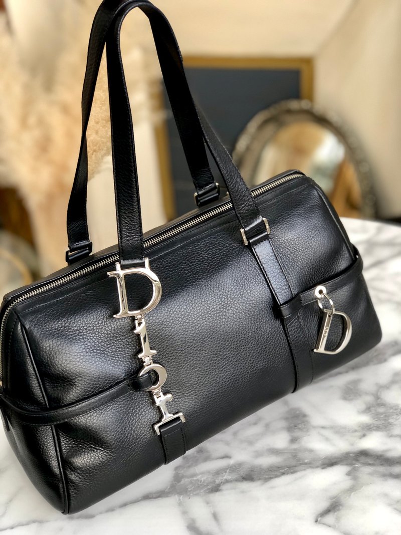 【 VintageShop solo 】Christian Dior Diorモチーフ シュリンクレザー ミニボストン ハンドバッグ mmpsgn - トートバッグ・ハンドバッグ - 革 ブラック