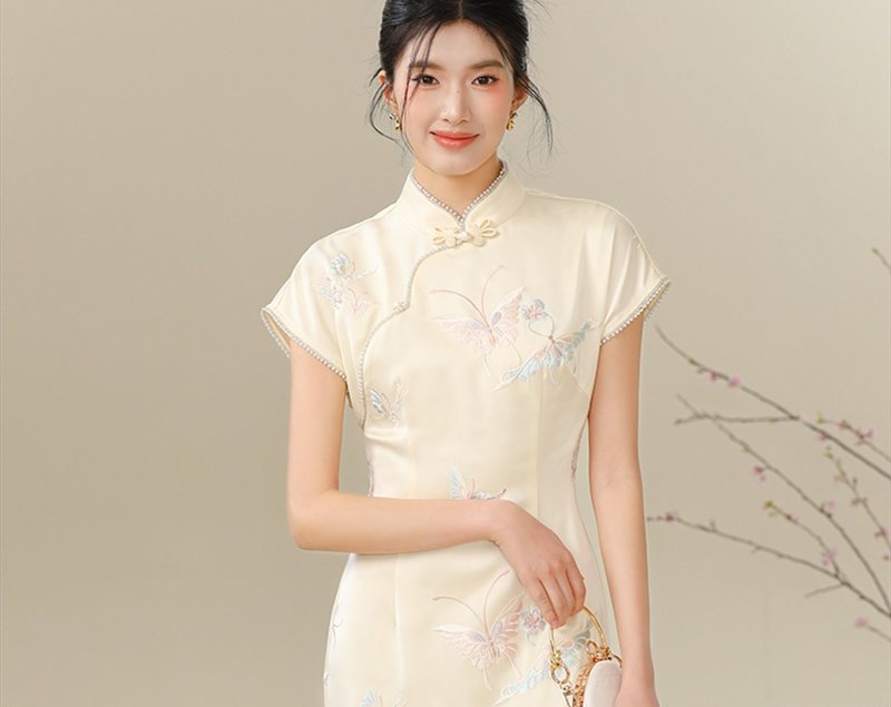 【云梨杏】新中式復古中國風 盤扣立領/刺繡改良旗袍 - 洋裝/連身裙 - 其他材質 透明