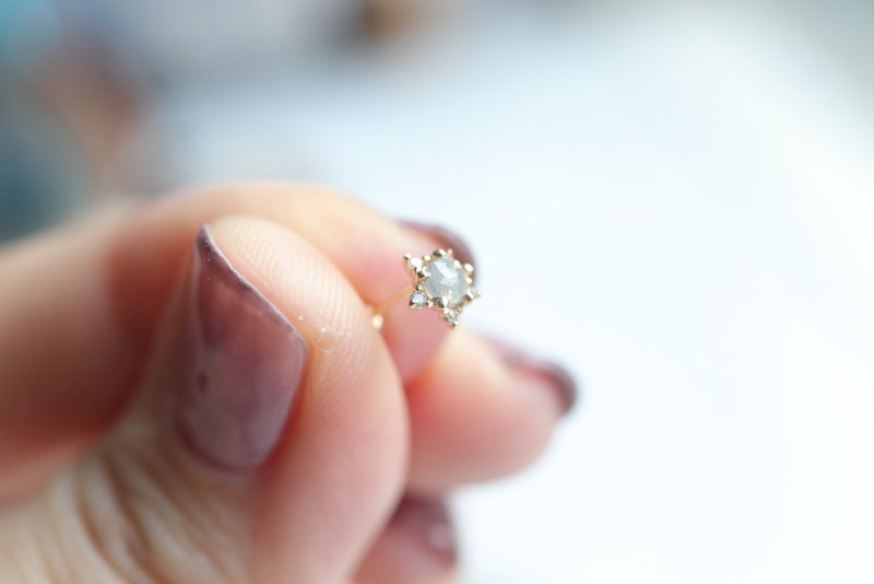 14K スター未加工ダイヤモンド ビーズ イヤリング (シングル) 耳の骨と耳窩は色褪せません。 - ピアス・イヤリング - 貴金属 ゴールド