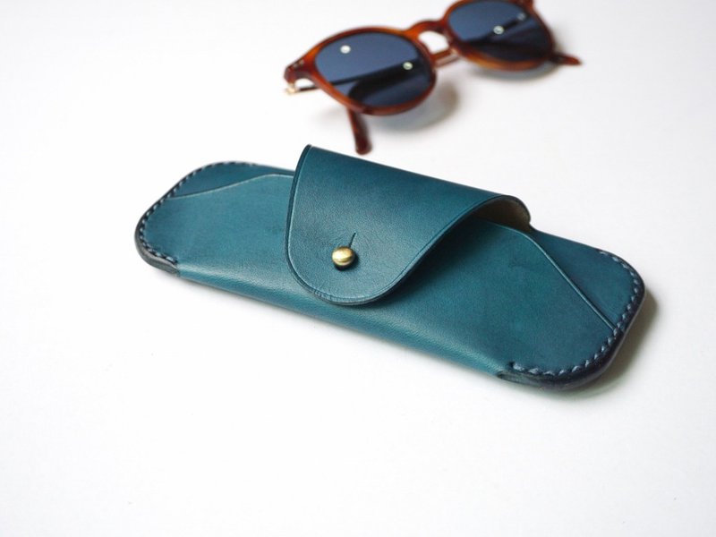 Customized Gift Sunglasses Case in Blue Turquoise leather / spectacle case - 太陽眼鏡/墨鏡 - 真皮 藍色