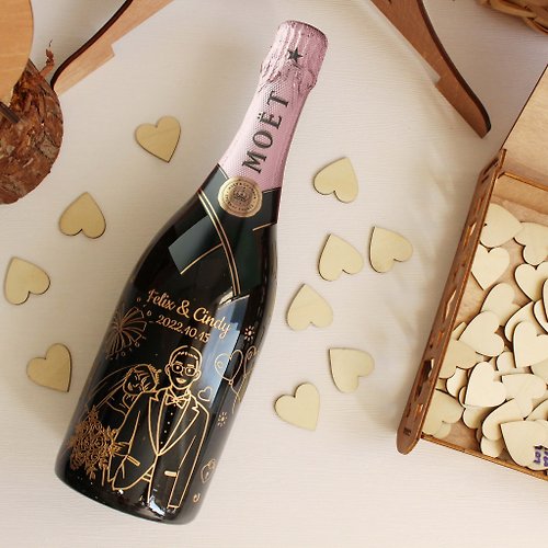 Graduation gift] Customized Mini champagne for classmate engraving souvenir  engraving gift graduation gift - Shop dyow520 Wine, Beer & Spirits - Pinkoi