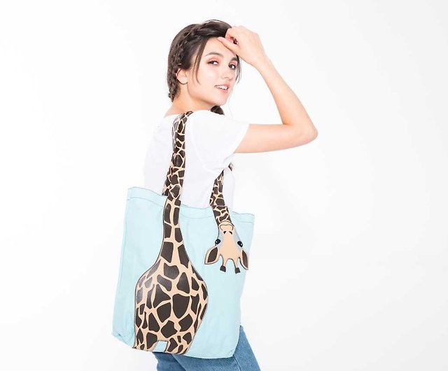 Sleepyville Critters Women's Giraffe Crossbody Bag