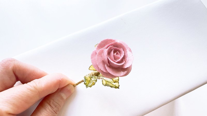 Flowers Bloom In Spring* handmade rose clay brooch - Brooches - Clay Multicolor