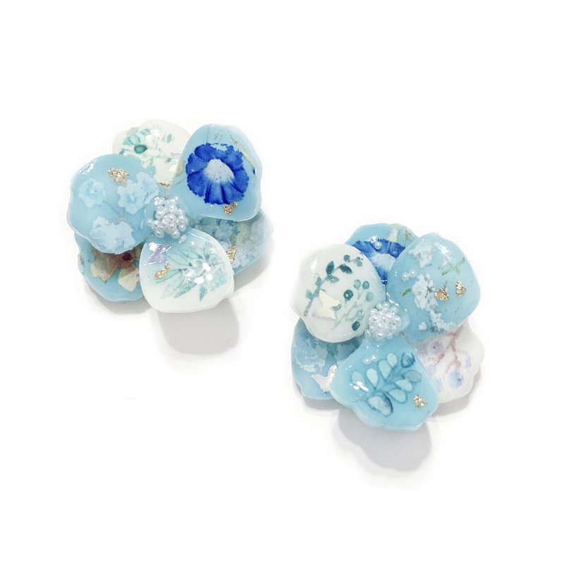 Japanese resin  Blue floral earrings (can be changed) - ต่างหู - เรซิน สีน้ำเงิน