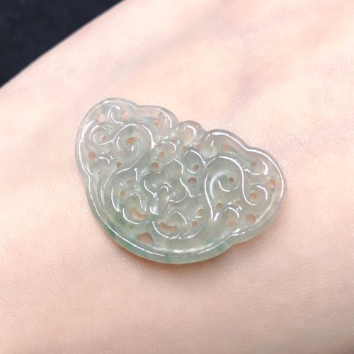 瓔珞翡翠 【願‧事事如意】冰種翡翠雕花如意 | 天然A貨翡翠 | 送禮