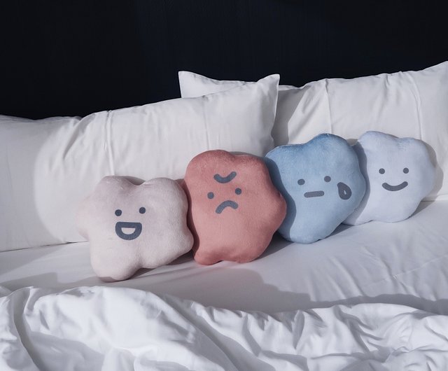 ベストセラーファッション - NIKE SWOOSH BIRTHDAY PILLOW