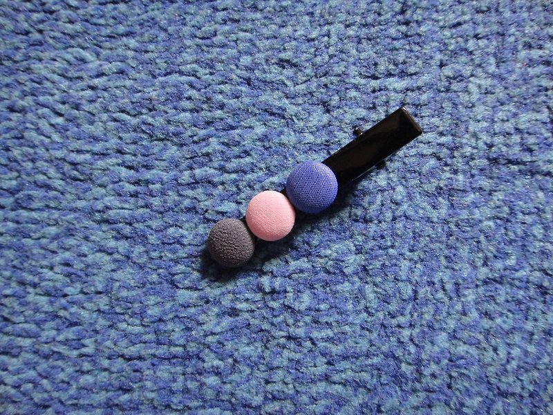 Strawberry Milk Chocolate Button Duckbill Long Clip C20ALBSX06X04X07 - เครื่องประดับผม - ผ้าไหม 