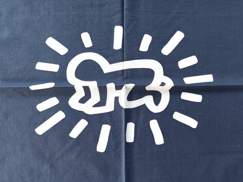 Radiant Baby Bandana, 23 x 22 inches Estate Keith Haring Cotton Pop Art Street - 絲巾 - 棉．麻 藍色