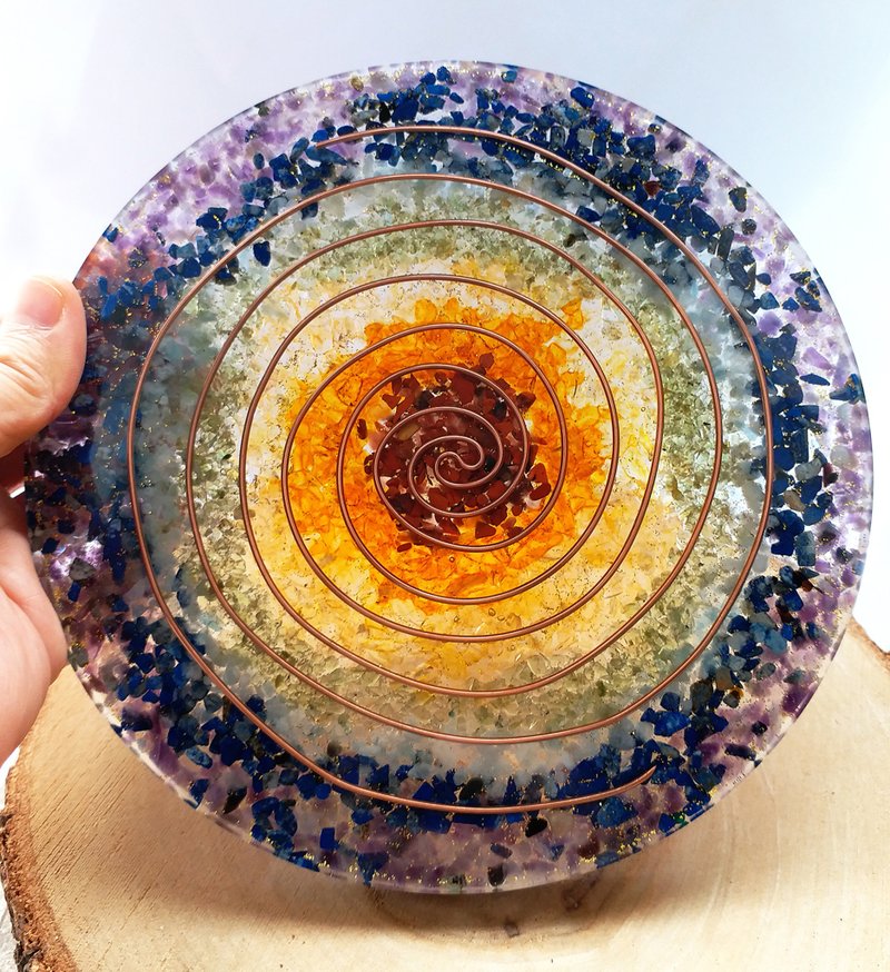 Large 7 Chakra stone orgone charging/clearing plate.  Metaphysical Gift, emf pro - ของวางตกแต่ง - คริสตัล หลากหลายสี