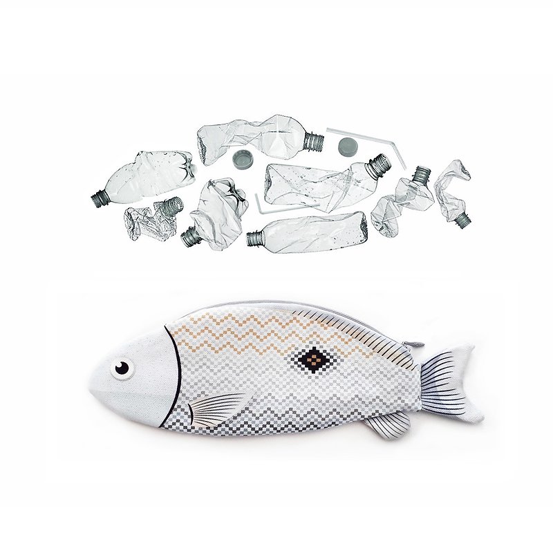 Russell's Snapper fish pouch (PET bottles waste recycled fabric) - Handbags & Totes - Eco-Friendly Materials White