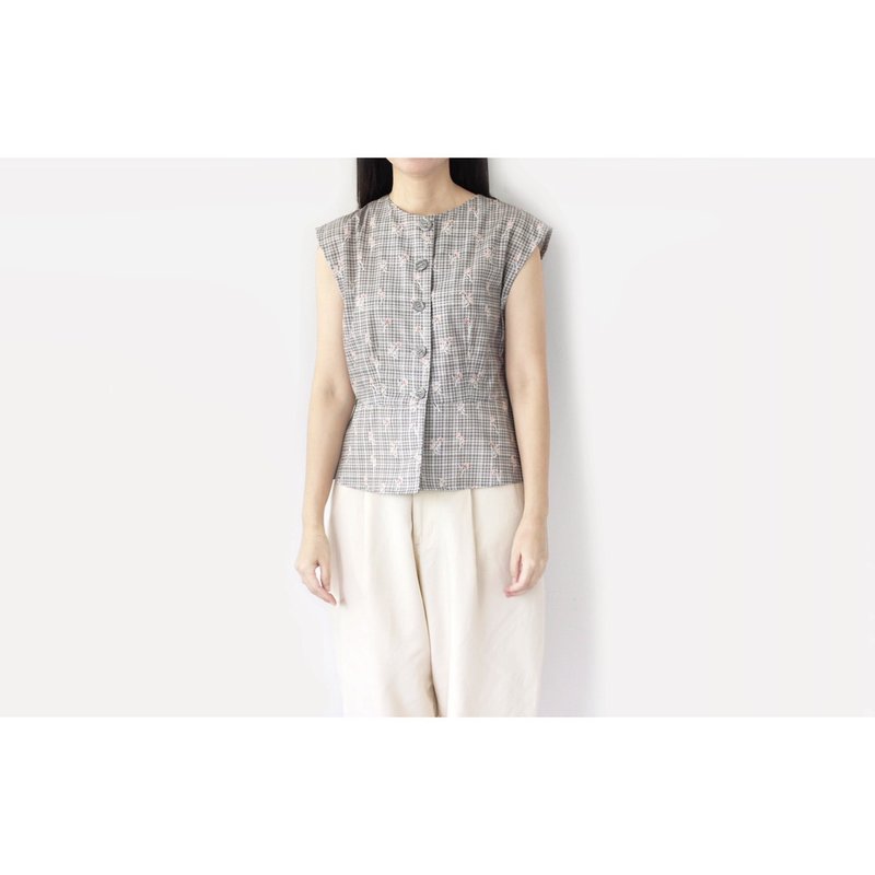 Gray and white plaid and flower lover fitted sleeveless shirt - 女上衣/長袖上衣 - 棉．麻 灰色