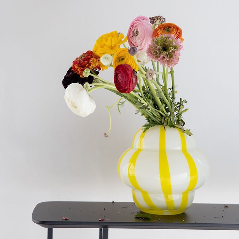 カーリーイエローのストライプのイエロー - 花瓶・植木鉢 - 磁器 