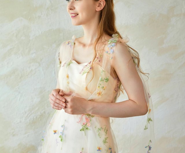 新品タグ付き　完売品　Narcissusチュールクロスワンピース　ピンク Narcissus ワンピース 「SINN」チュールクロスワンピース