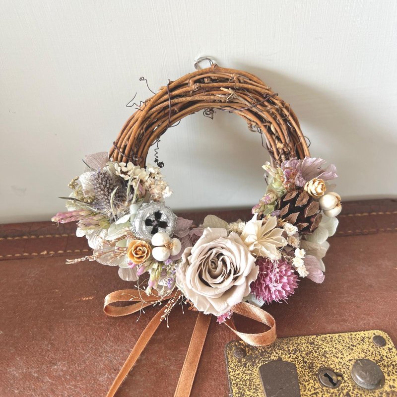 永生玫瑰小花圈・柔霧玫瑰 × 自然果實的小巧祝福 - 乾燥花/永生花 - 植物．花 