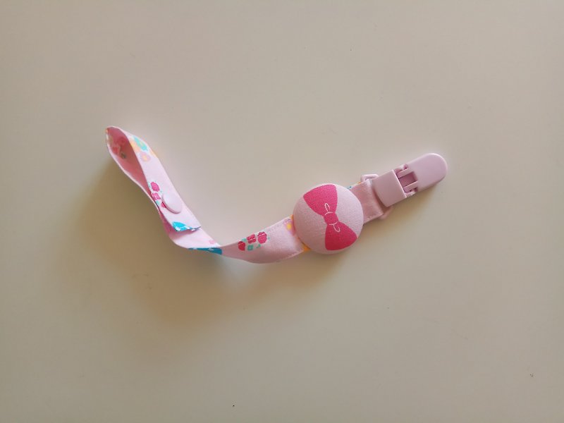 <Powder>Bow pacifier nipple with pacifier chain toy clip double bread buckle - ผ้ากันเปื้อน - ผ้าฝ้าย/ผ้าลินิน สึชมพู