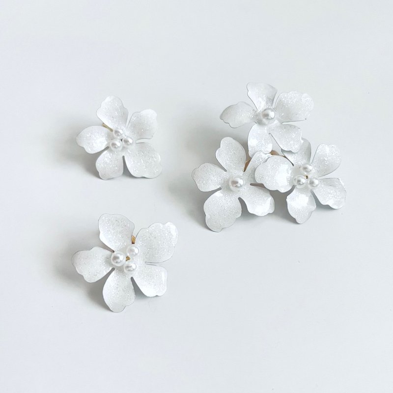 Glitter flower ear cuff set - ต่างหู - ทองแดงทองเหลือง ขาว