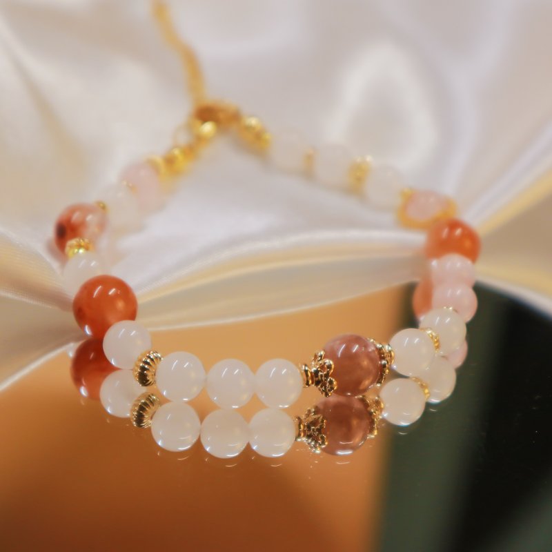 [Good luck and happiness] Prevent villains from attracting peach blossoms I Red rabbit fur + white jade + pink quartz I natural crystal - Bracelets - Crystal 