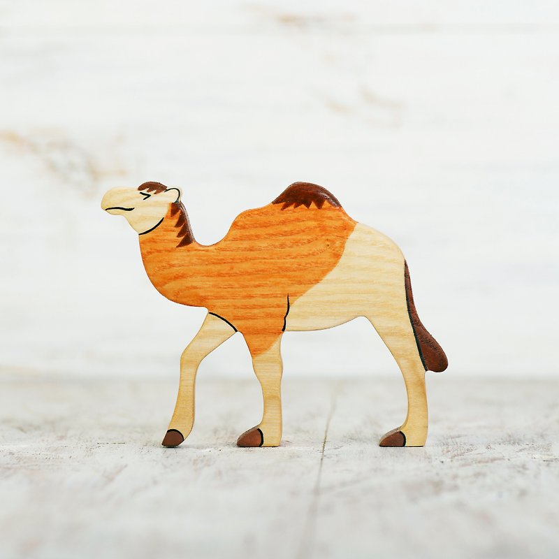木のおもちゃ ラクダの置物 アフリカの動物のおもちゃ サファリの動物