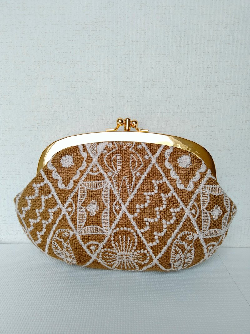 mina perhonen symphony cosmetic pouch - กระเป๋าเครื่องสำอาง - ผ้าฝ้าย/ผ้าลินิน สีนำ้ตาล