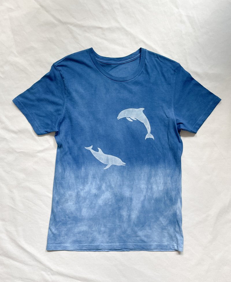 Whale Dolphin 鯨 満月 organic cotton オーガニックコットン Japanblue　藍染 aizome - 女 T 恤 - 棉．麻 藍色