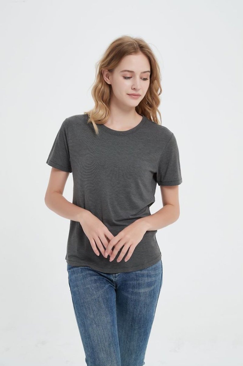 ラベンダーの香りのTシャツ - Tシャツ - その他の素材 グレー