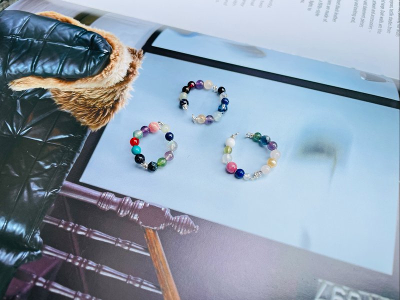 驀然(耳環系列)小花圈耳扣--勇敢做自己 - 耳環/耳夾/耳骨夾 - 水晶 多色