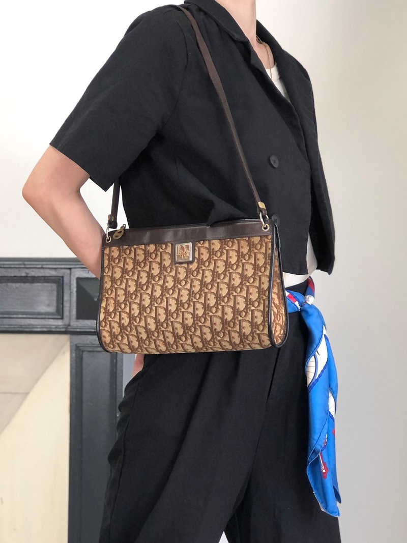 【 日本直送　名牌中古包 】Christian Dior トロッター ショルダーバッグ ブラウン ロゴ ジャガード セミショルダーバッグ xie5fc - 側背包/斜背包 - 棉．麻 咖啡色