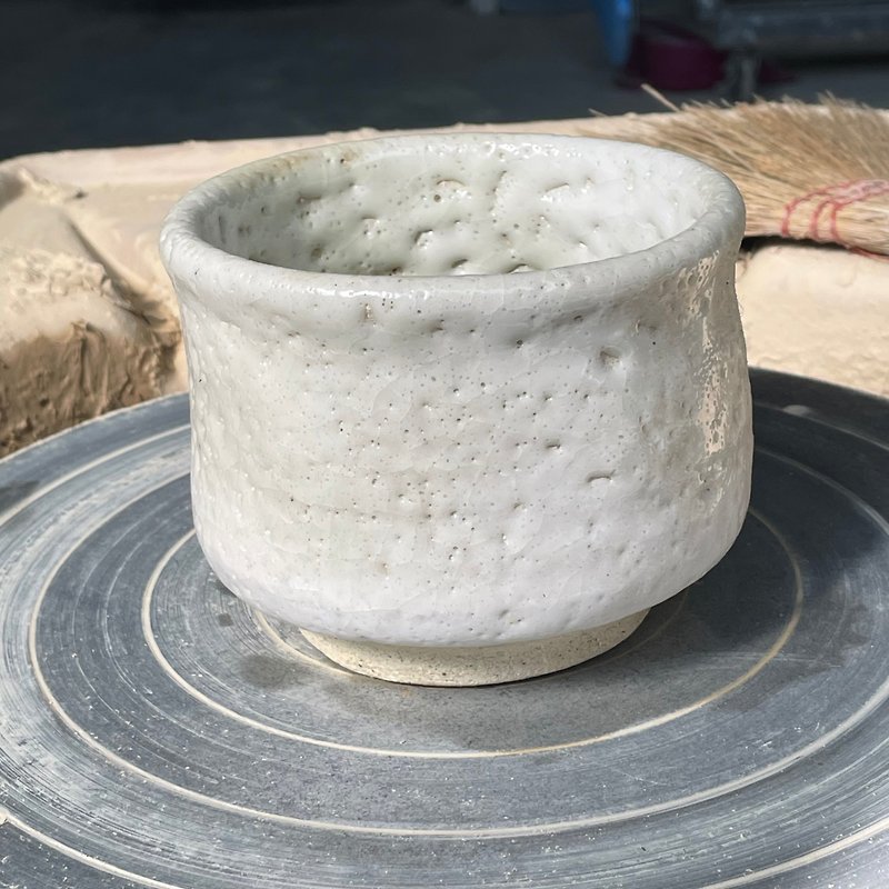 Shirashino Tea Bowl - Teapots & Teacups - Pottery White