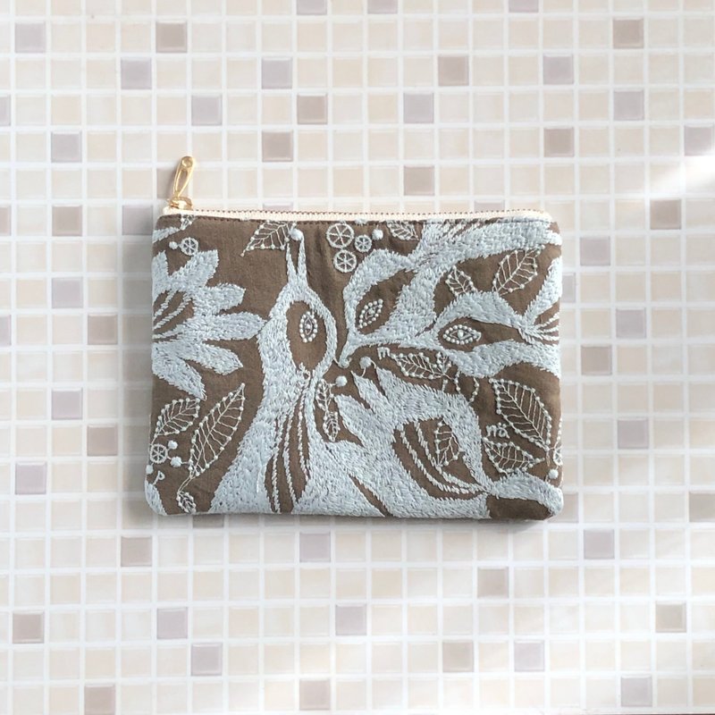 mina perhonen carnival handmade bird pattern pouch small size - Toiletry Bags & Pouches - Cotton & Hemp Khaki