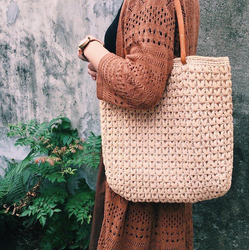 Hand-woven material pack - day and straw tote bag - เย็บปัก/ถักทอ/ใยขนแกะ - ผ้าฝ้าย/ผ้าลินิน 