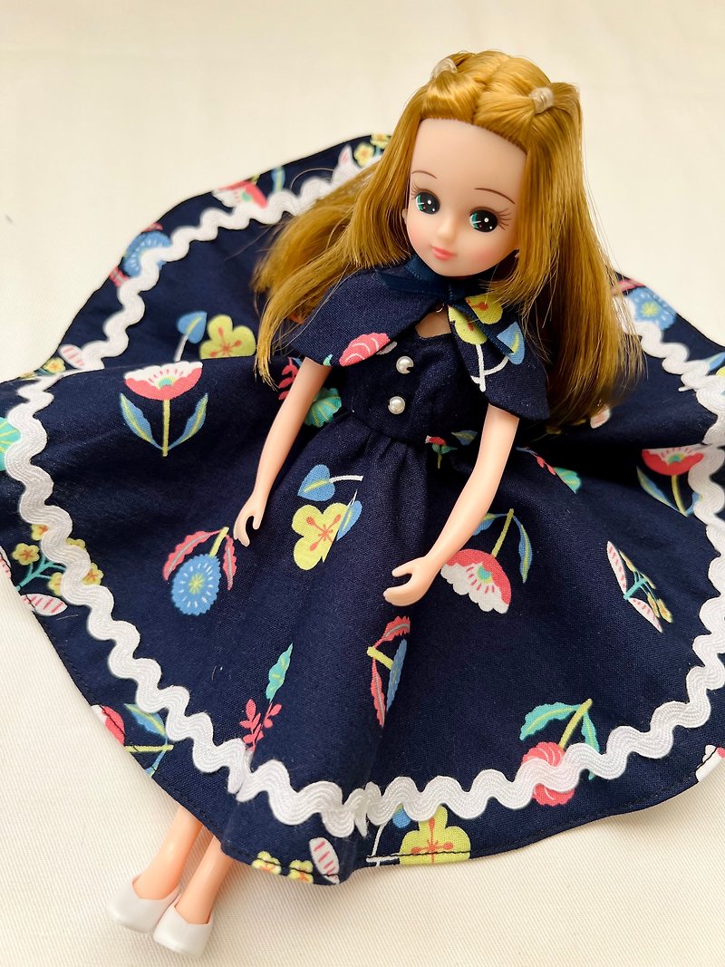 50s Scandinavian Pattern Dress & Cape Coordinating Set, licca-chan, Navy - ตุ๊กตา - ผ้าฝ้าย/ผ้าลินิน หลากหลายสี