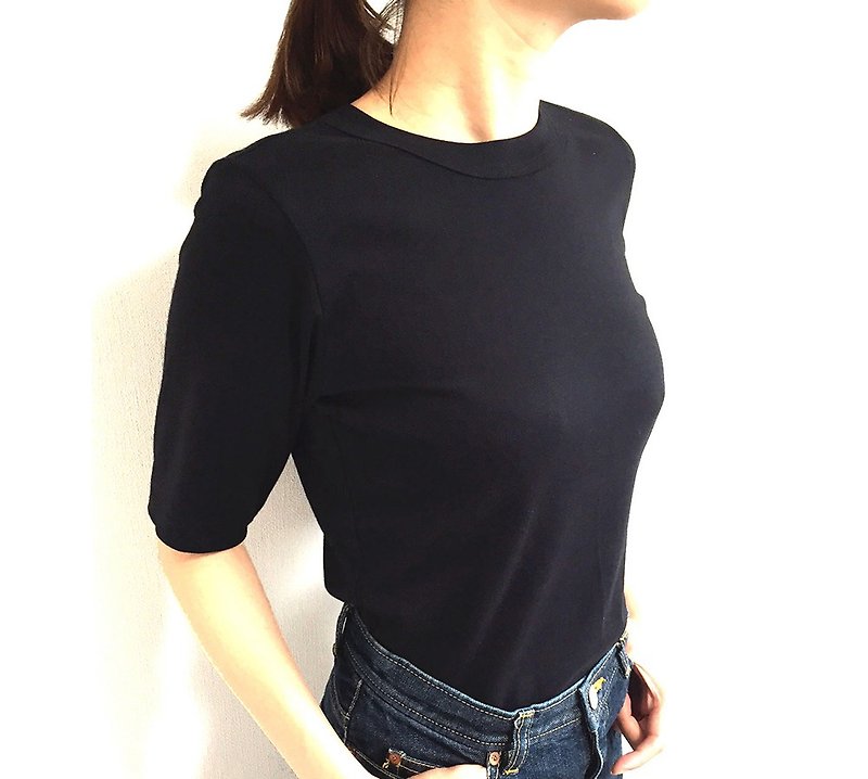 Ribbed knitting cut adult adhering to shape  BLACK【Size development available】 - Women's T-Shirts - Cotton & Hemp Black