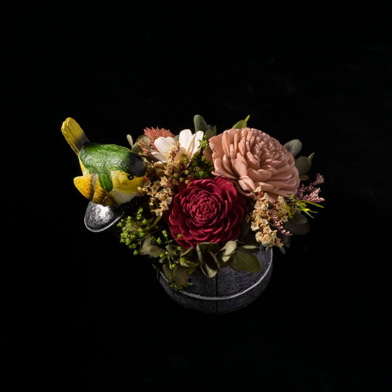 【小鳥擴香永生花盆栽】萬用最佳禮品/贈天然精油及祝福木卡 - 擺飾/家飾品 - 植物．花 紅色