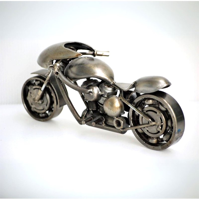 One-Of-A-Kind Christmas Gift Idea, Motorcycle Welding sculptures - 擺飾/家飾品 - 其他金屬 