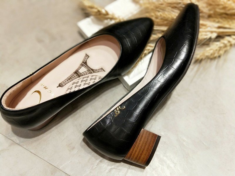 Grace-Classic Black-Crocodile Sheepskin Pointed Low Heel Shoes - รองเท้าส้นสูง - หนังแท้ 