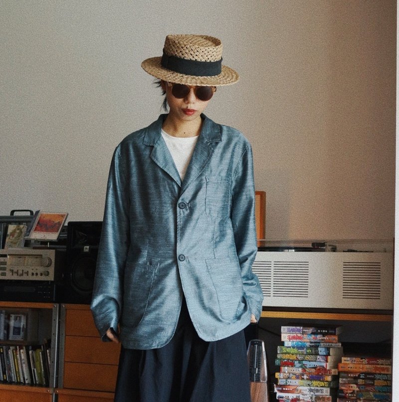 藍色海水 柞蠶絲中性西裝外套 藍灰色光澤感真絲棉面料 - 女西裝外套 - 絲．絹 藍色