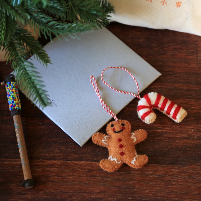 Wool felt Christmas charm gingerbread man/candy cane - พวงกุญแจ - ขนแกะ หลากหลายสี