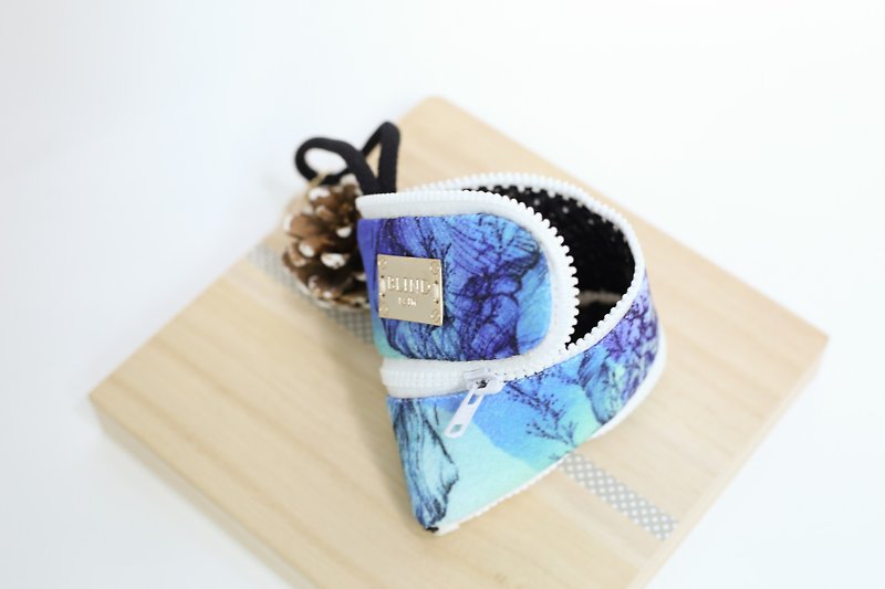 Hong Kong designer Blind by JW-- small objects pack (Blue Ocean) - Coin Purses - Other Materials Blue