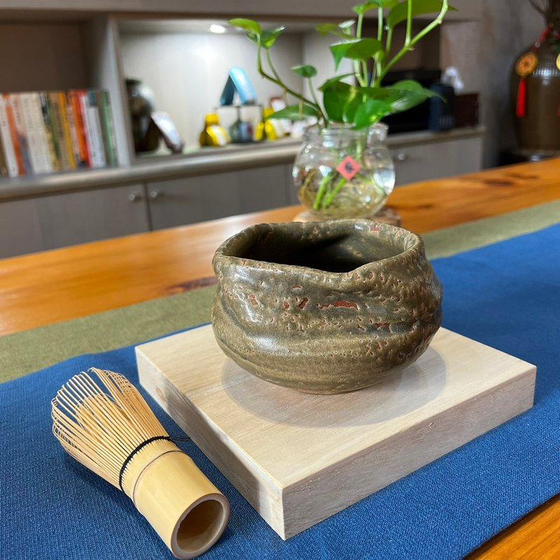 台灣陶藝大師蘇秉康 - 志野燒多比的茶碗(包窯作品) - 碗 - 陶 綠色