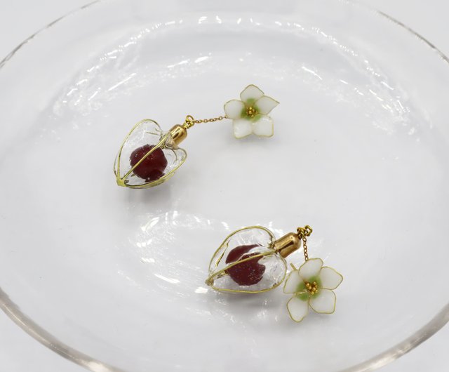鬼灯ピアス_redagate - ショップ imaori ピアス・イヤリング 鬼灯ピアス_redagate - ショップ imaori ピアス・イヤリング