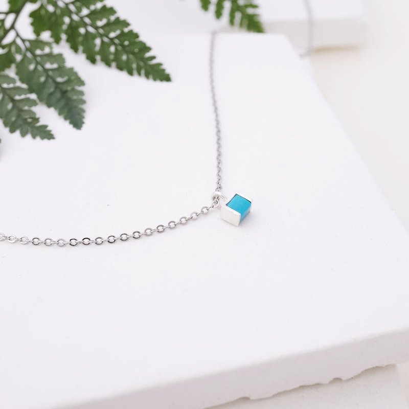 Handmade Turquoise (Stone) Gemstone simple sterling silver necklaces - สร้อยคอ - เครื่องเพชรพลอย สีน้ำเงิน