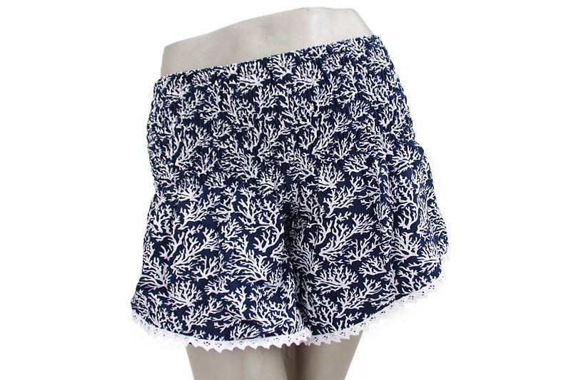 Summer Girl! Coral print shorts <navy> - กางเกงขาสั้น - วัสดุอื่นๆ สีน้ำเงิน