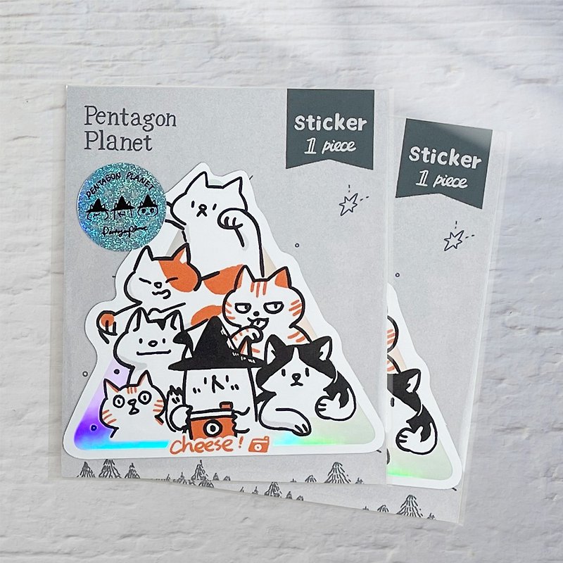 Triangle is full of cats : big sticker - สติกเกอร์ - กระดาษ 