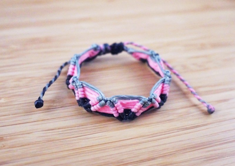 【Country Road】Silk Wax Thread Braided Bracelet - Bracelets - Other Materials Multicolor