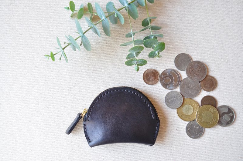 Crescent Leather Coin Purse - Classic Black/Zip Coin Purse - กระเป๋าใส่เหรียญ - หนังแท้ 