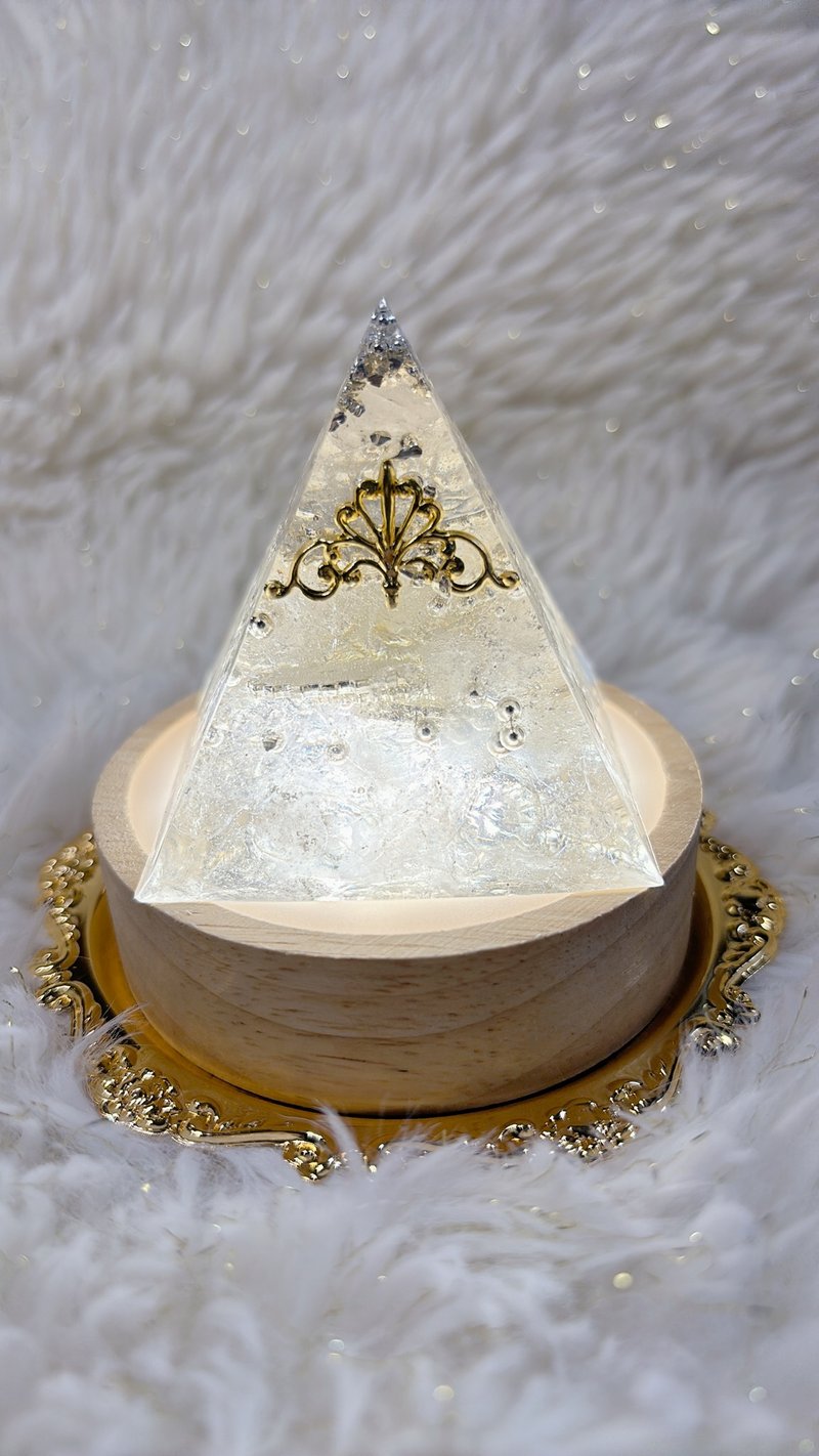 Pure Energy-Angora White Crystal Aogang Energy Pyramid - Items for Display - Crystal White