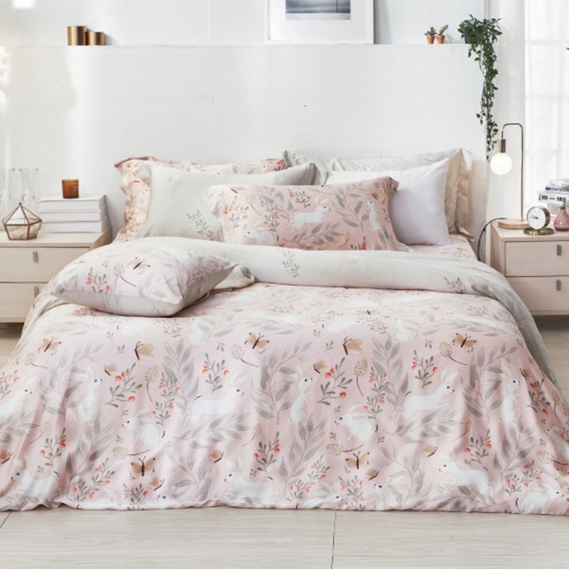 Bed quilt set-single/double/large/extra large 40-count Lyocell Tencel/Ruby Butterfly Dream - เครื่องนอน - วัสดุอื่นๆ สึชมพู