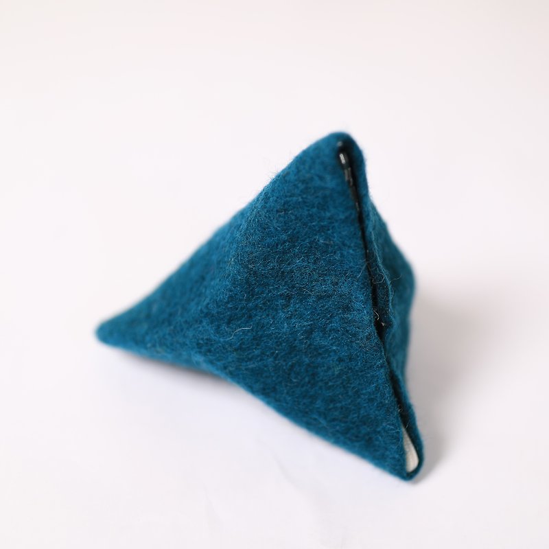 Zongzi coin purse-blue-fair trade - กระเป๋าใส่เหรียญ - ขนแกะ สีน้ำเงิน